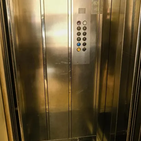 Hotel Star 3*