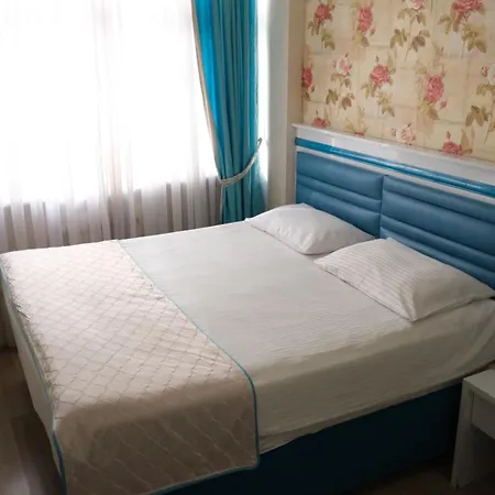 Star Hotel